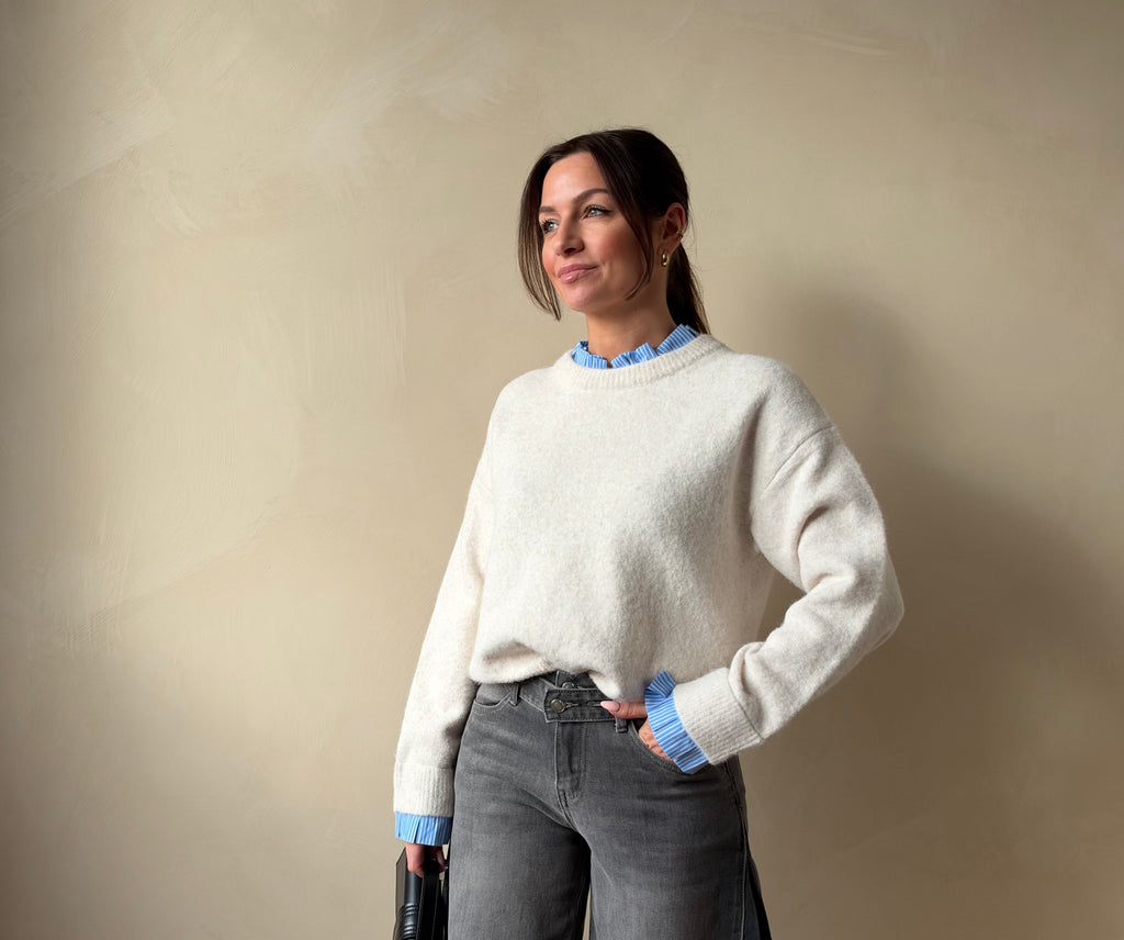 Ella pull beige